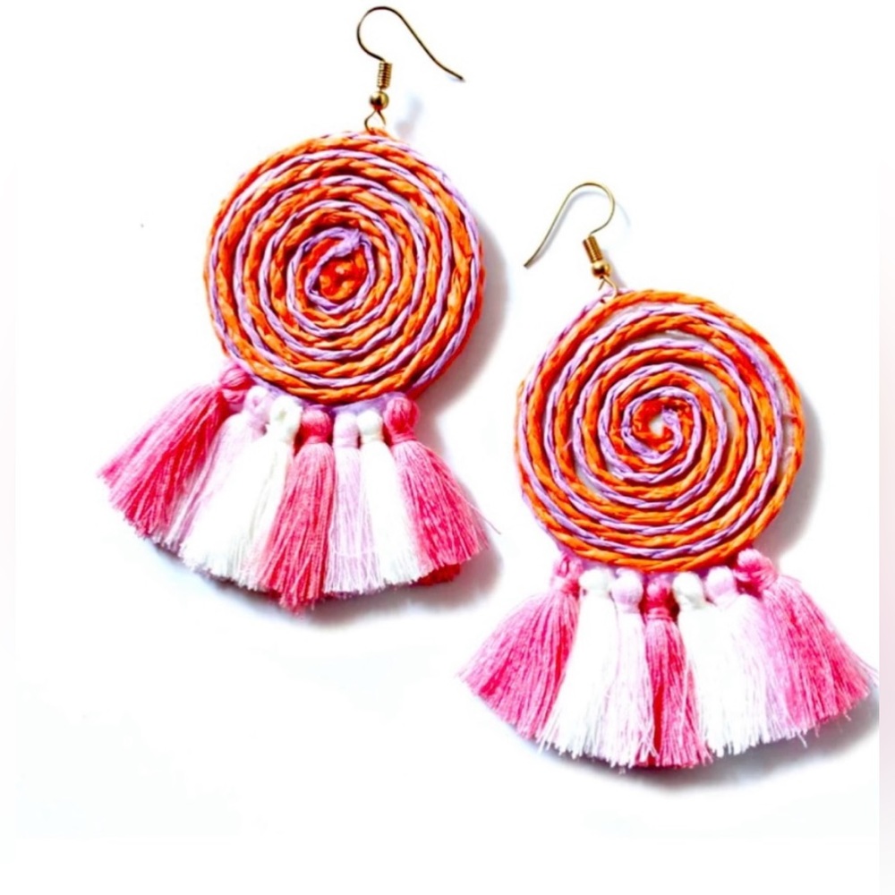 Women’s Statement Raffia Tassel Earrings 💕